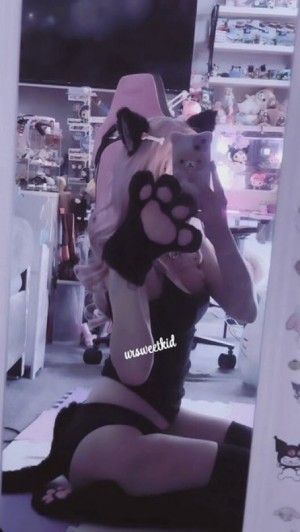 urdressupdoll Photo #28