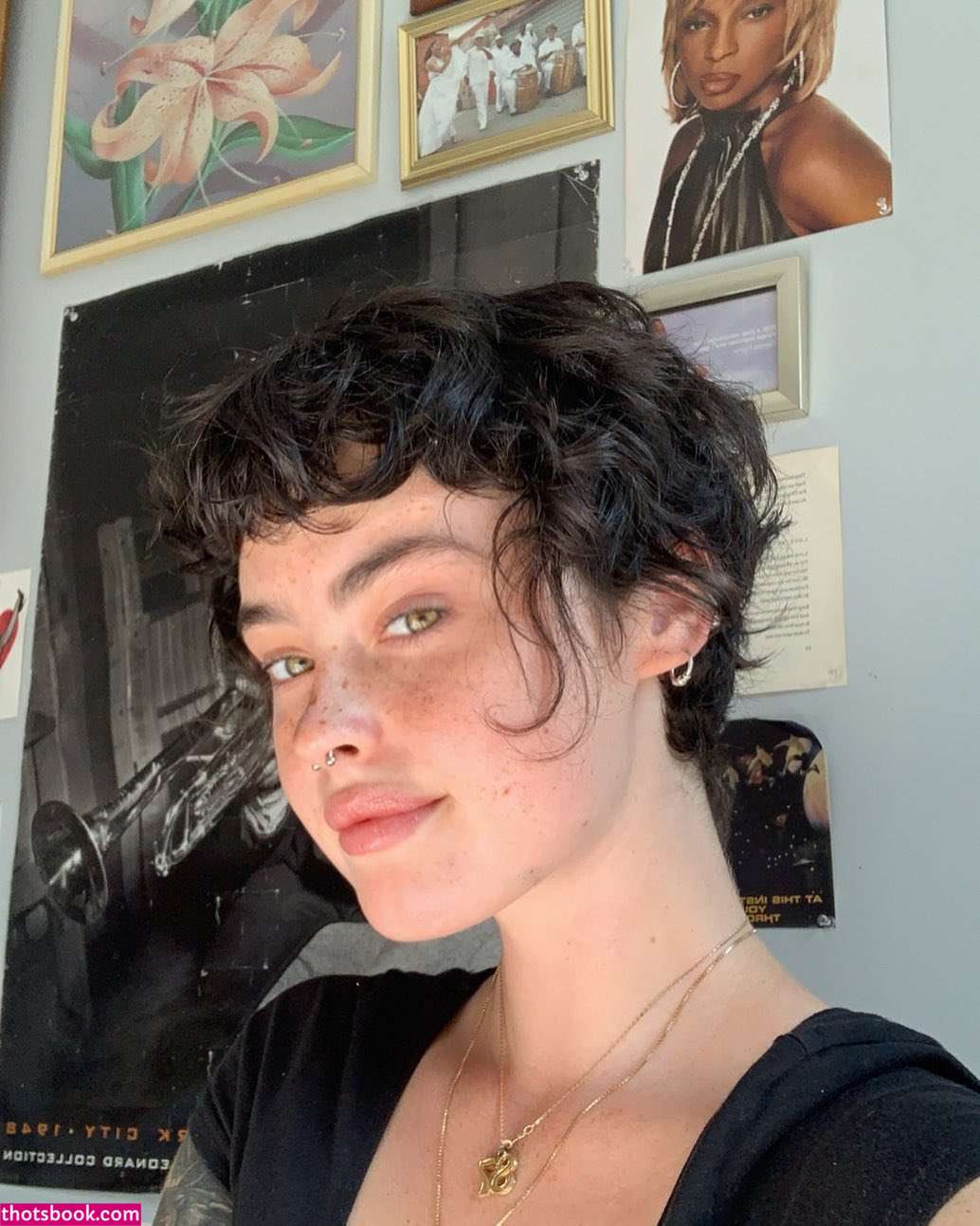 motherbimbo Photo #5