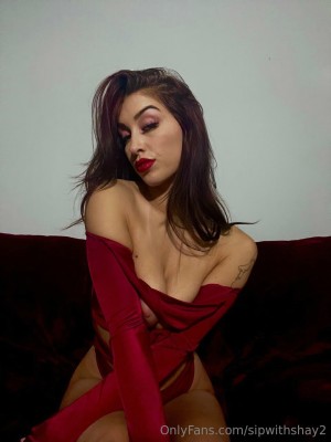 sippinonshay Photo #32