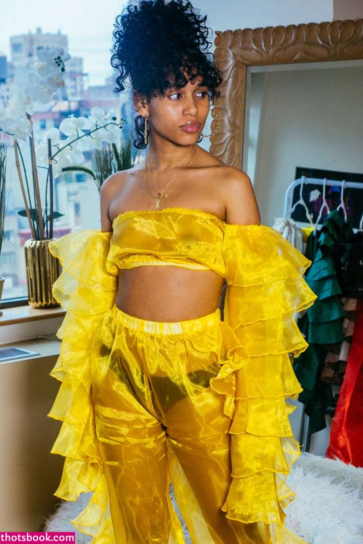 Genesis Vega Photo #26