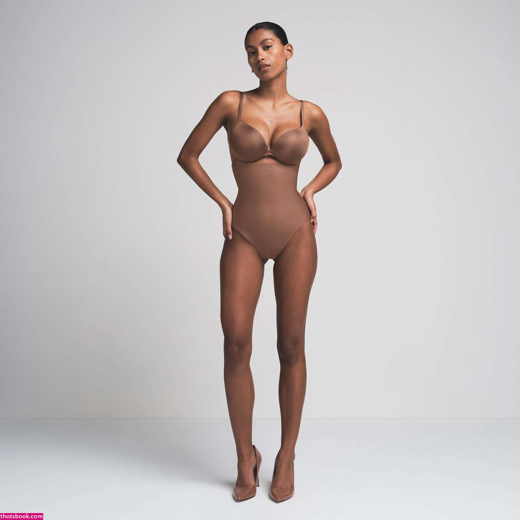 Mila Cabrera Photo #45