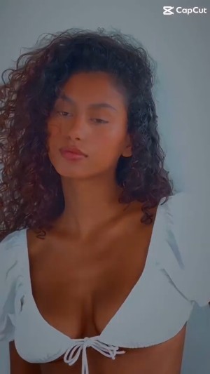 Mila Cabrera Post #7