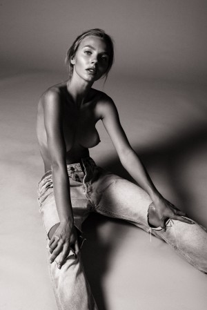 Angela Kajo Photo #14