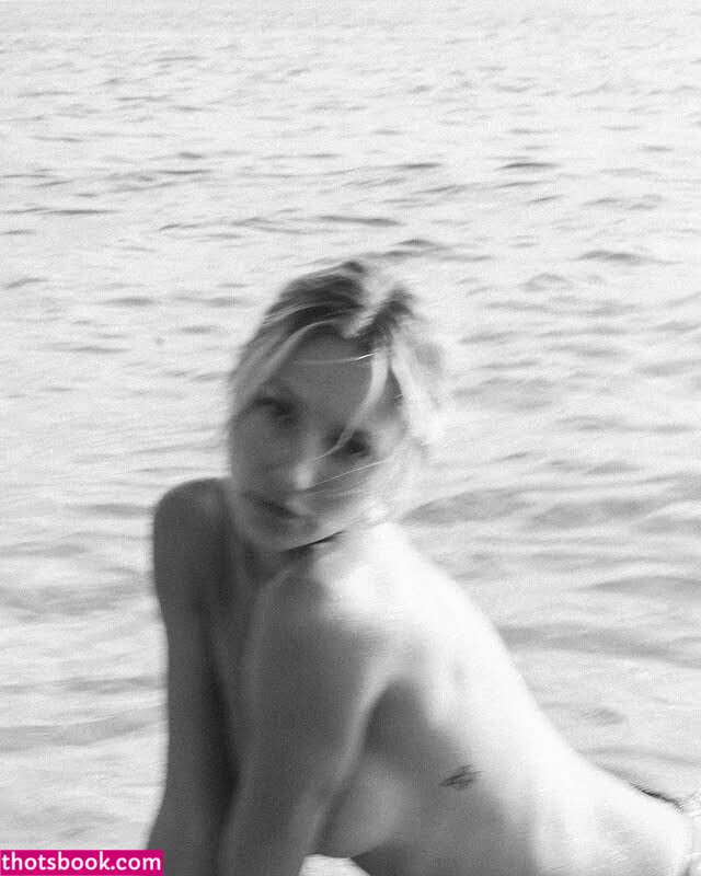 Angela Kajo Photo #27