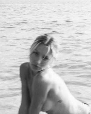 Angela Kajo Photo #27