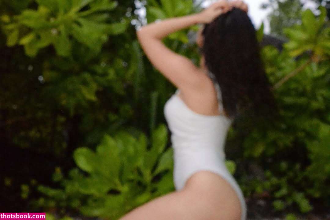 Avneet Kaur Photo #28