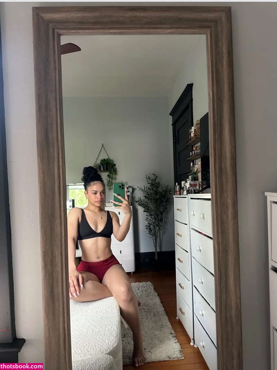 Delaney Qtt Photo #4