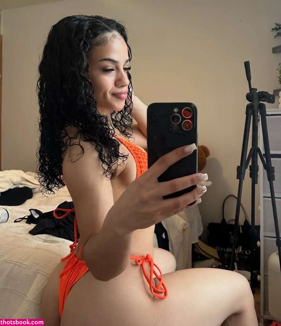 Delaney Qtt Photo #5