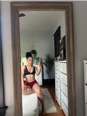 Delaney Qtt Photo #4