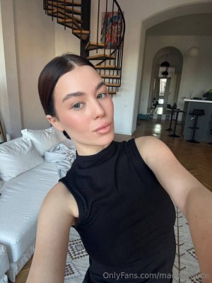 Maddy Pierce Photo #2