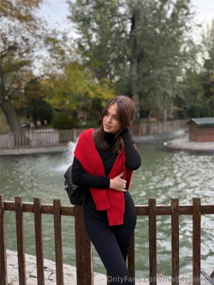 Maddy Pierce Photo #7