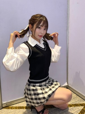 Mai Nanashima Photo #14