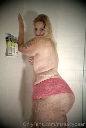 msjuicypear Photo #17