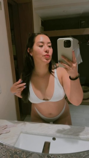 Paula Gonzalez Photo #3