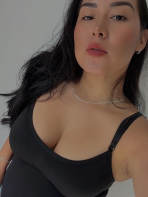 Paula Gonzalez Photo #15