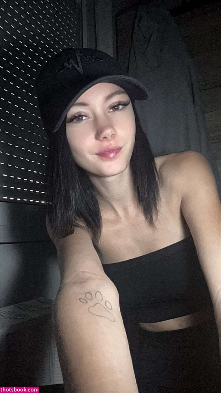 Herminoyou Photo #65