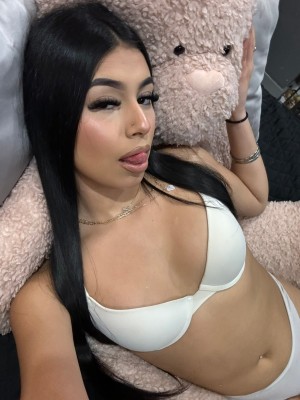 lunapalacios Photo #26