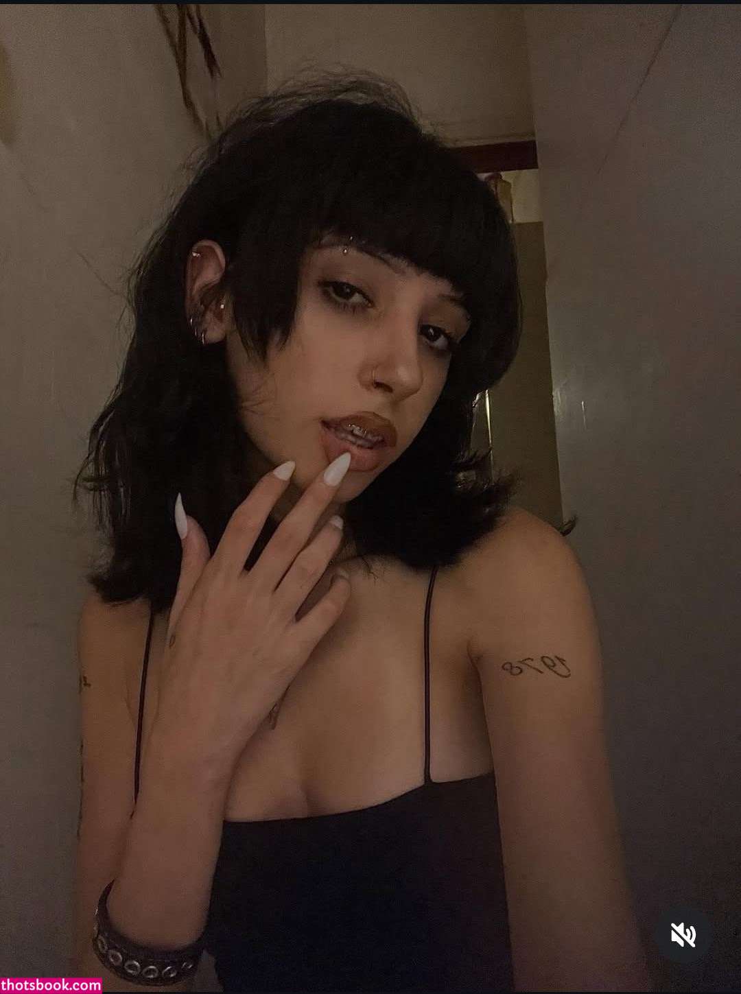 nayyoushaa Photo #33