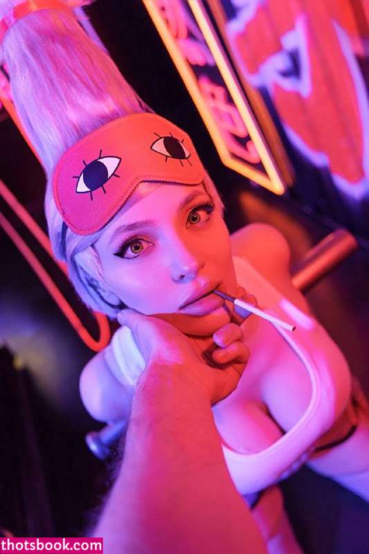 Eizzil Eltsihw Photo #6