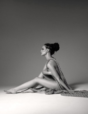 Eizzil Eltsihw Photo #22