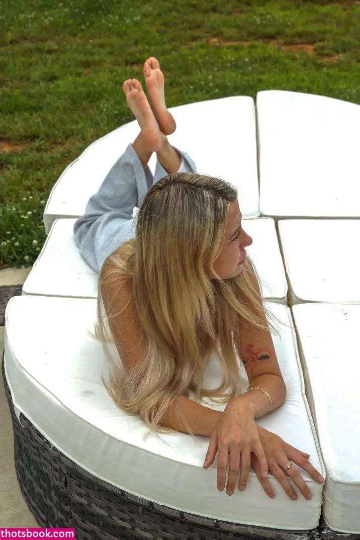 Haliey Welch Photo #13