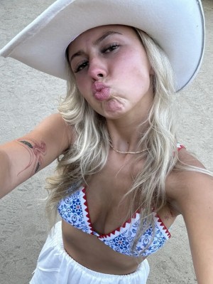 Haliey Welch Photo #28