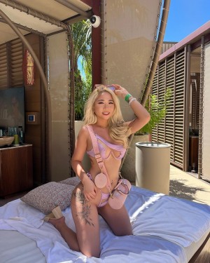 yckitsmary Photo #18