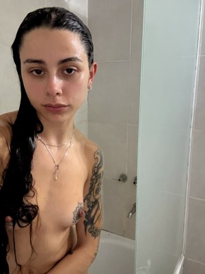 zoevartuli Photo #13