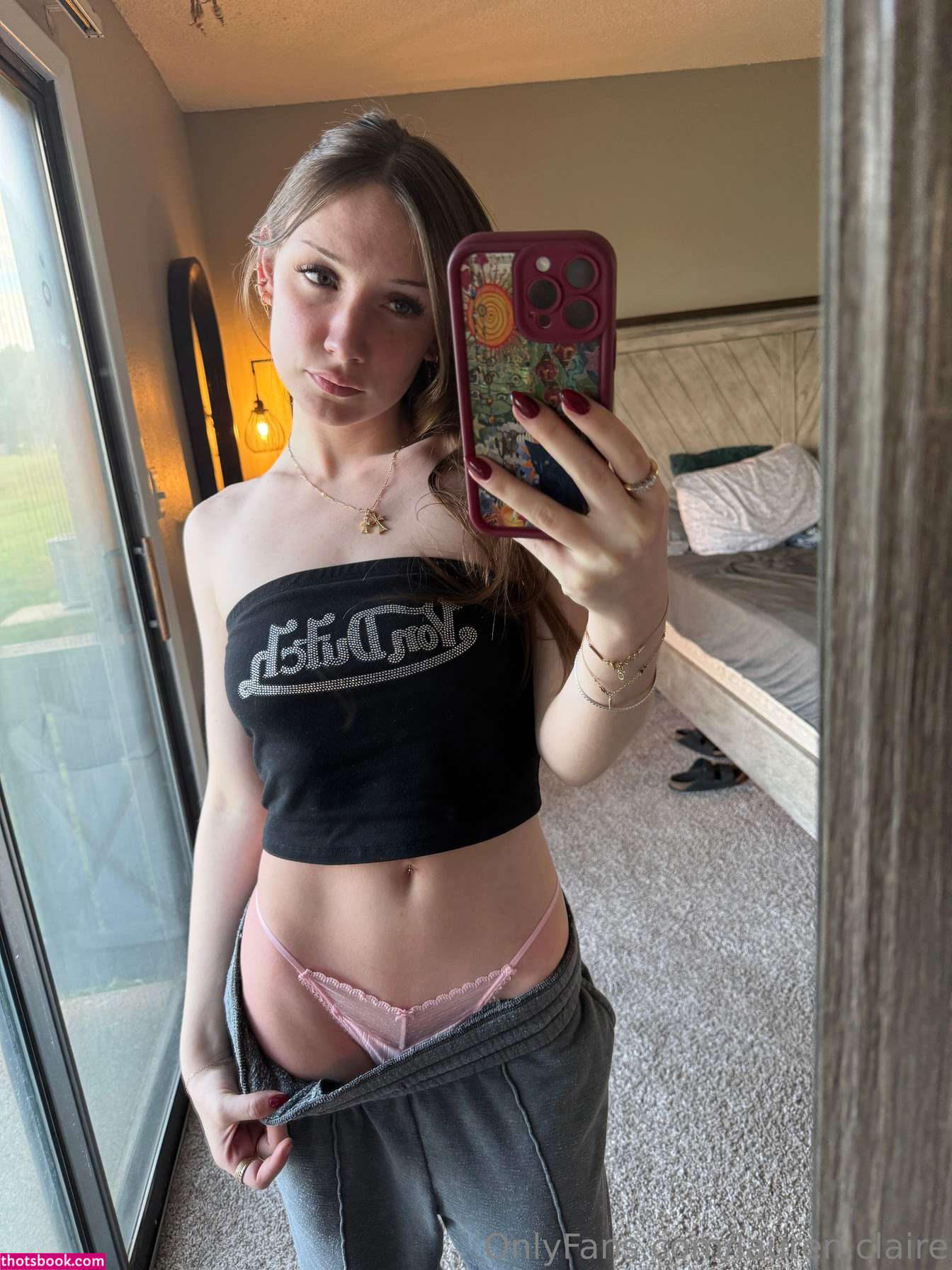 Lauren Claire Photo #17