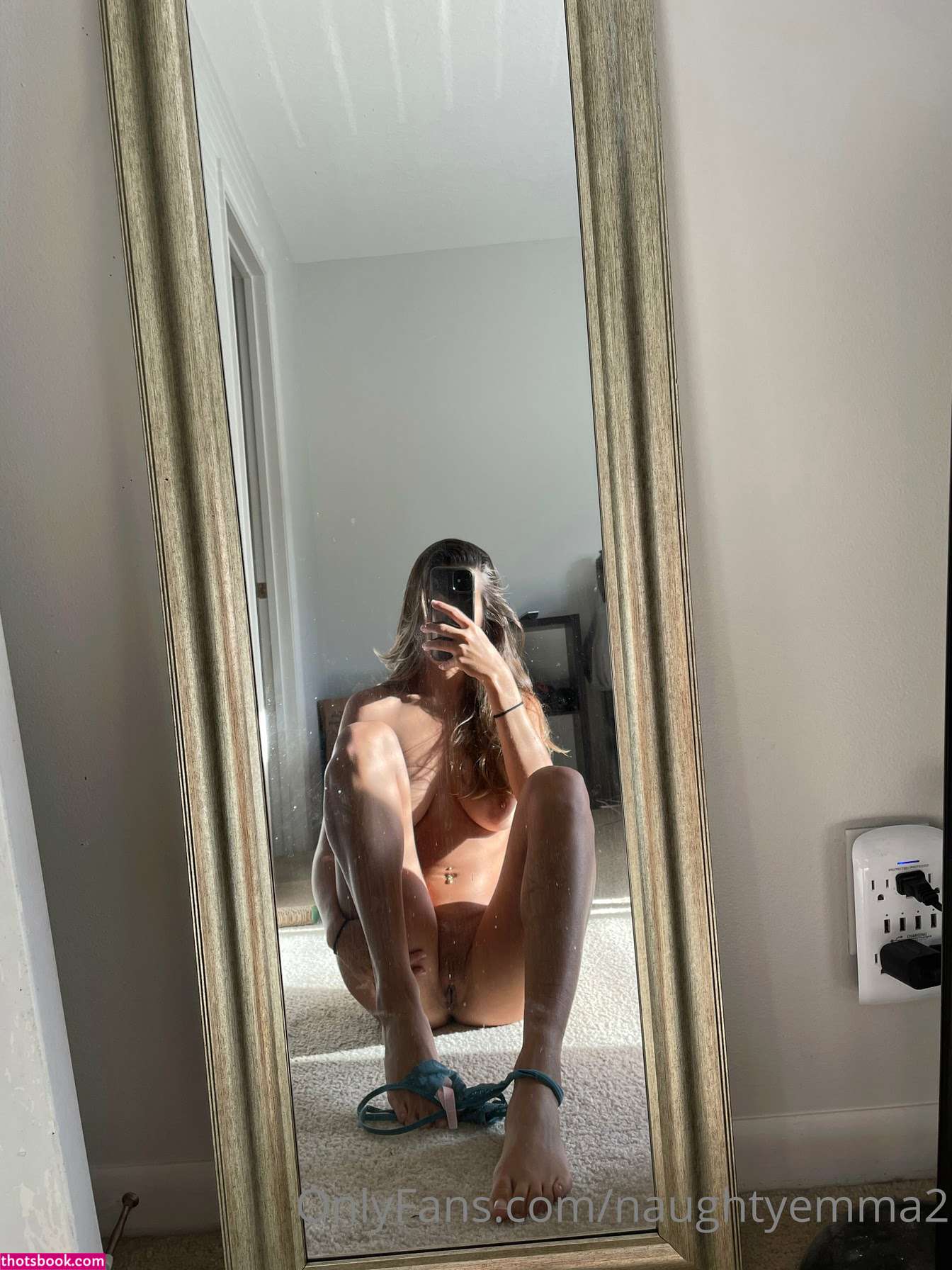 Naughtyemma2 Photo #8