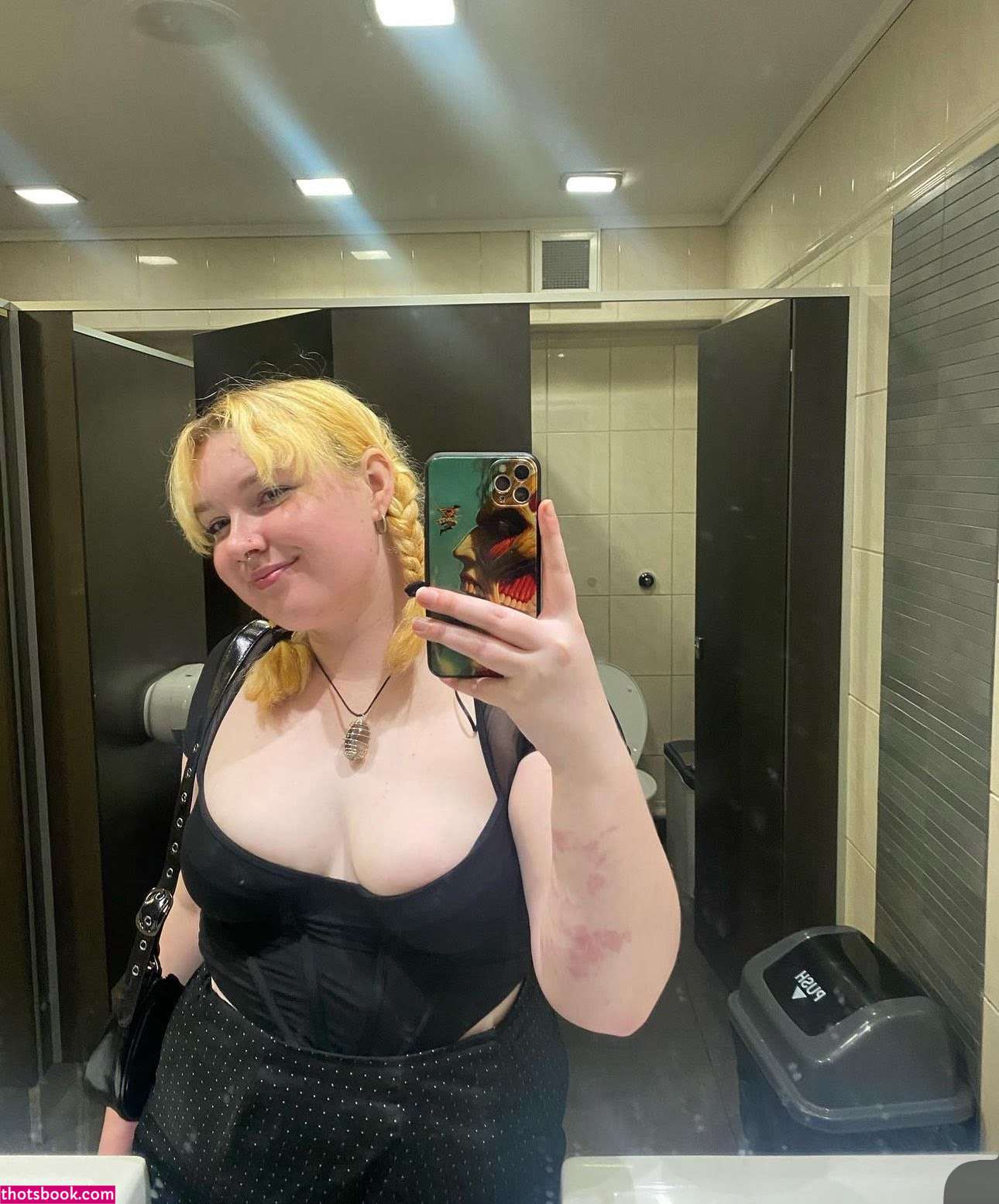 rubyscherryx Photo #22