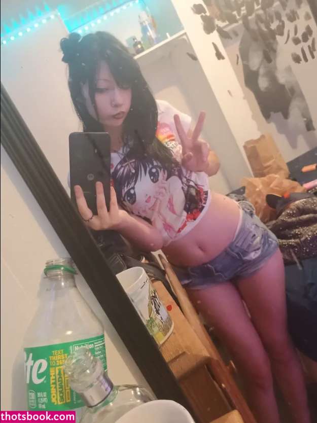 xsleepingcatx Photo #2