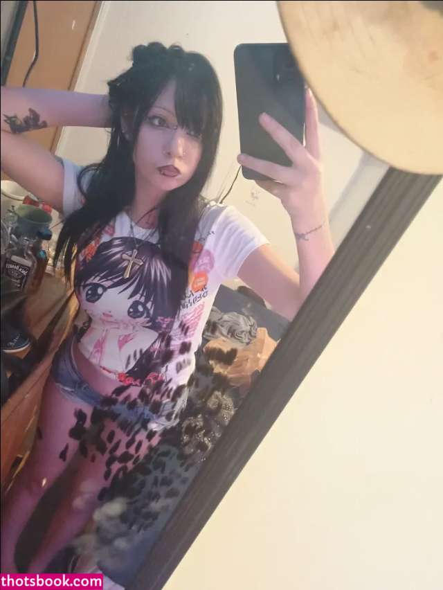 xsleepingcatx Photo #3