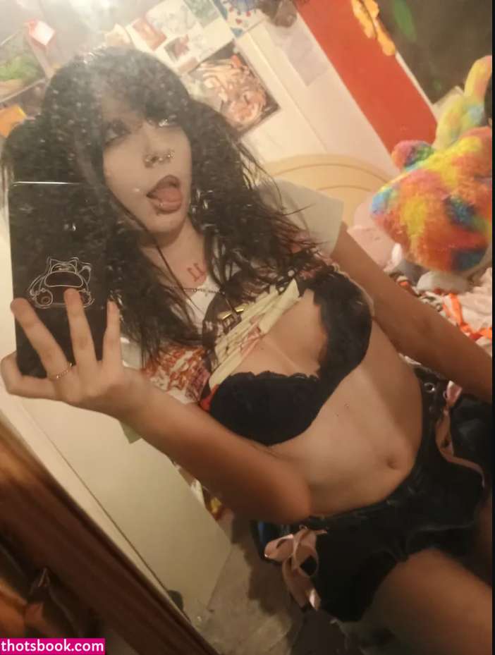 xsleepingcatx Photo #10