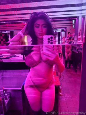 sexygenny Photo #20