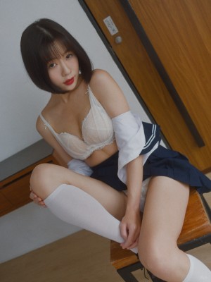 Teacher Gina Photo #19