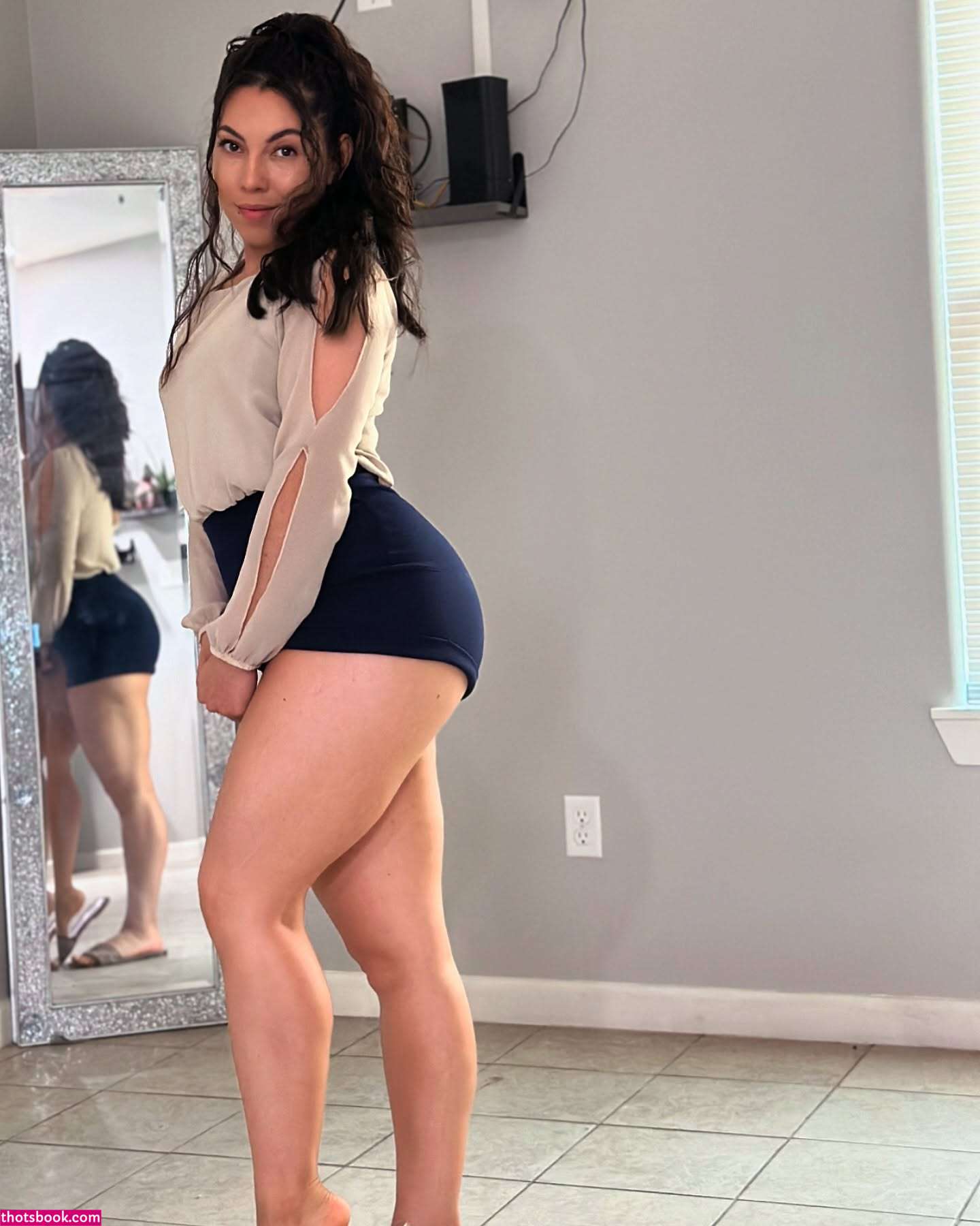 Vivian Saldana Photo #30