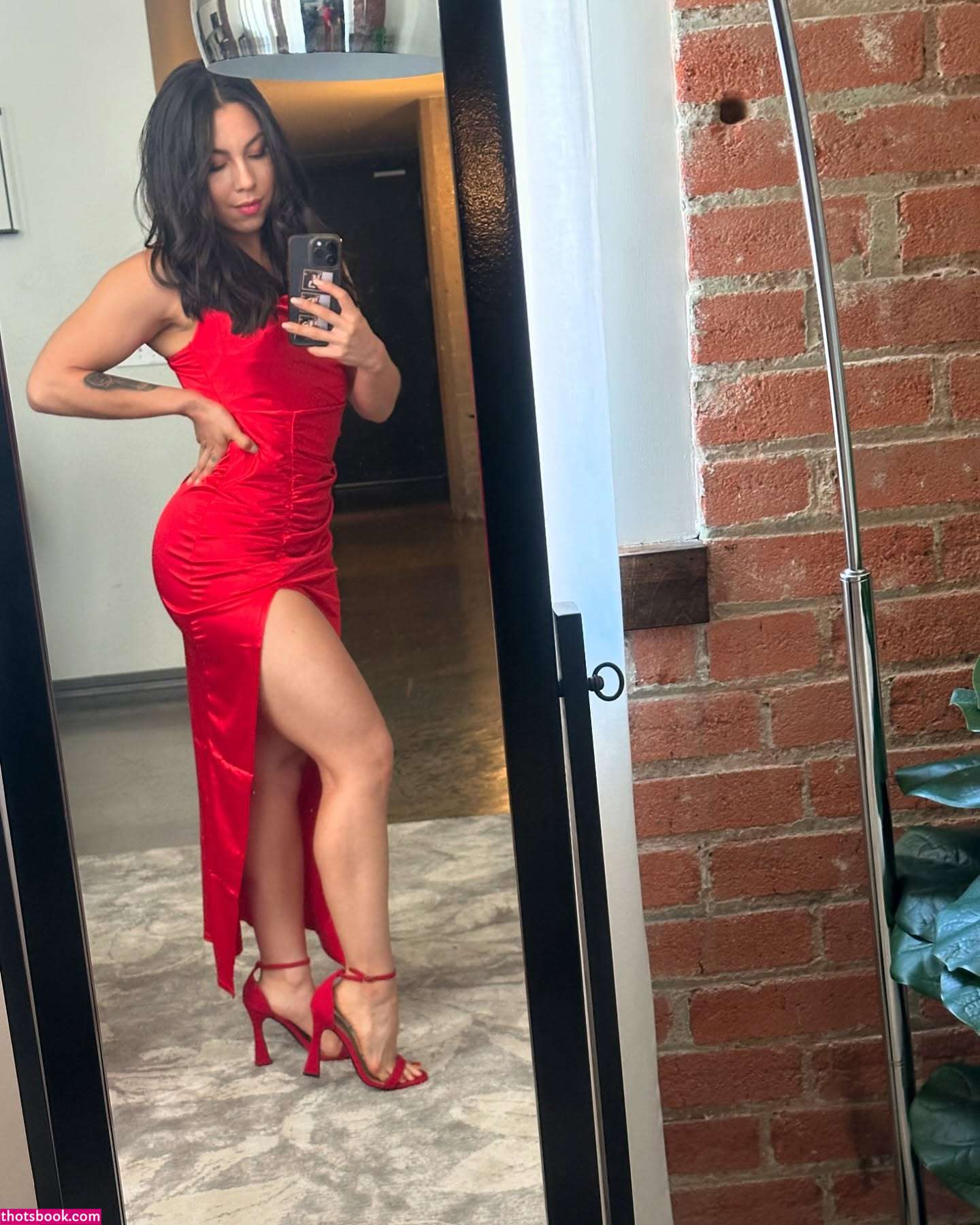 Vivian Saldana Photo #32