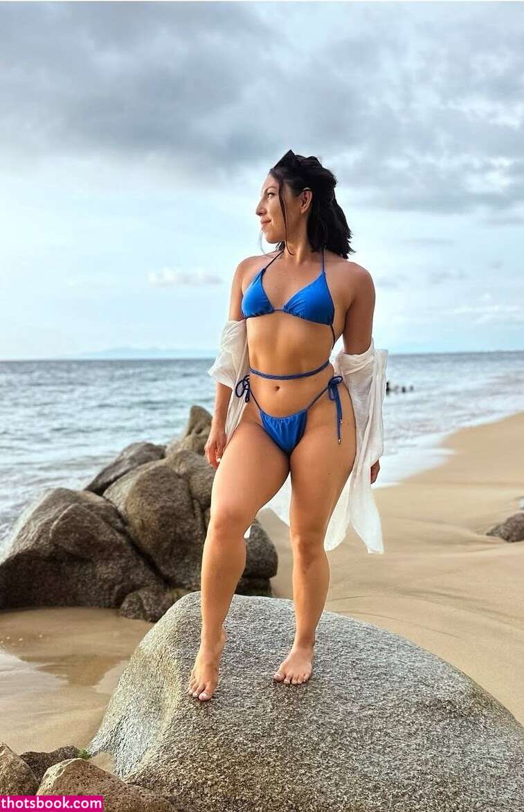 Vivian Saldana Photo #36