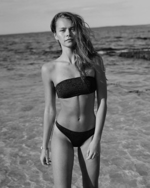 Alannah Walton Photo #113