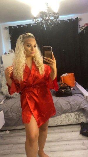 Brooke Lee Photo #10