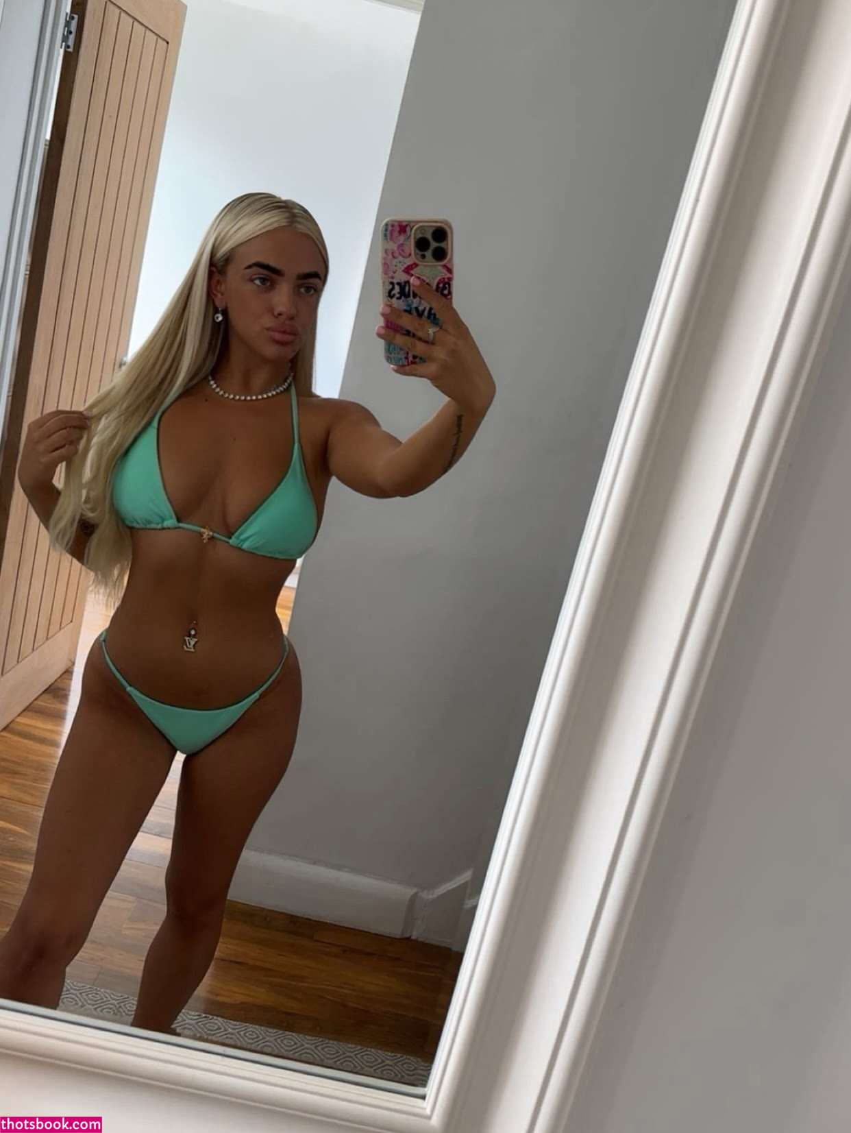 Brooke Lee Photo #19