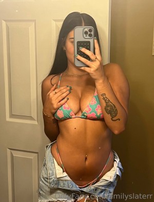 Emily Slater Photo #12