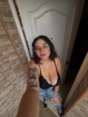 Sara Dallas Photo #4