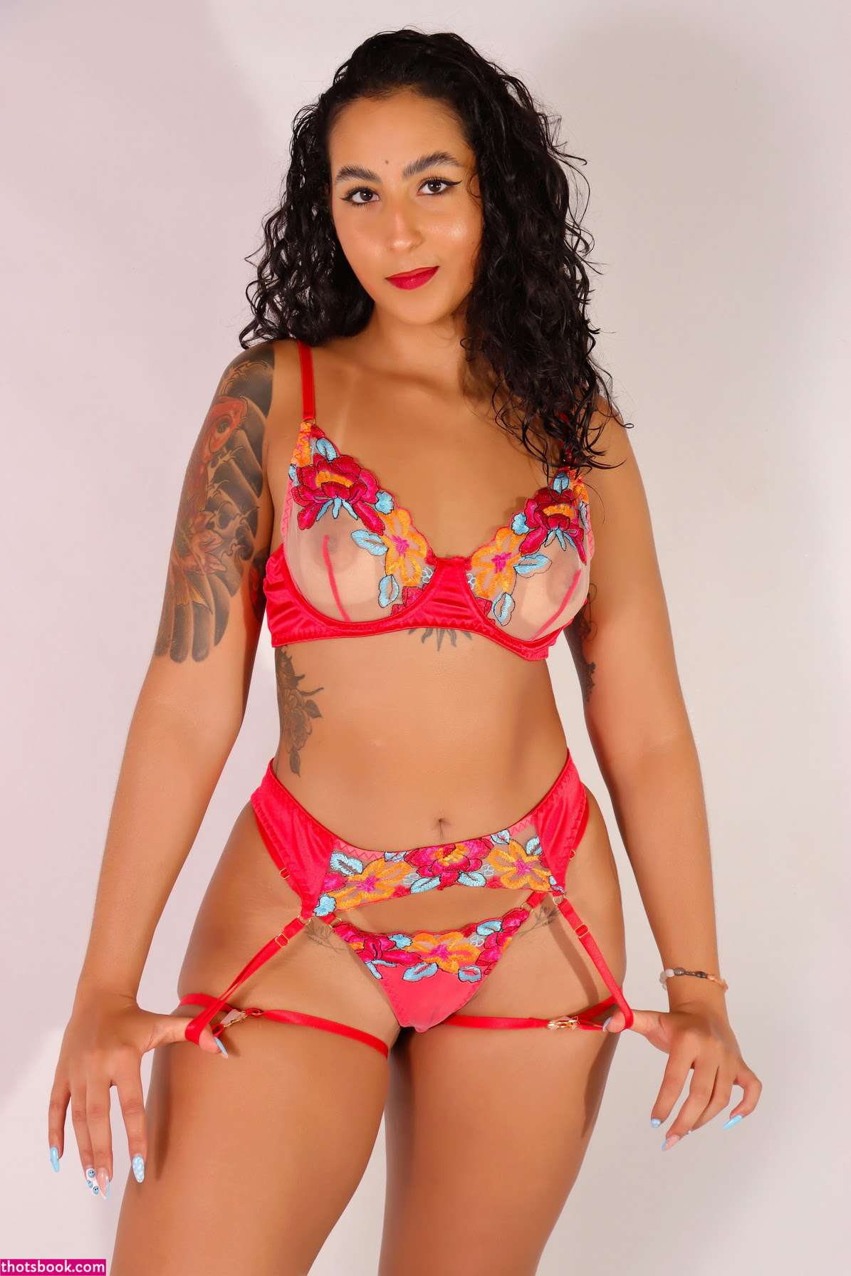 Agatha Collins Photo #15