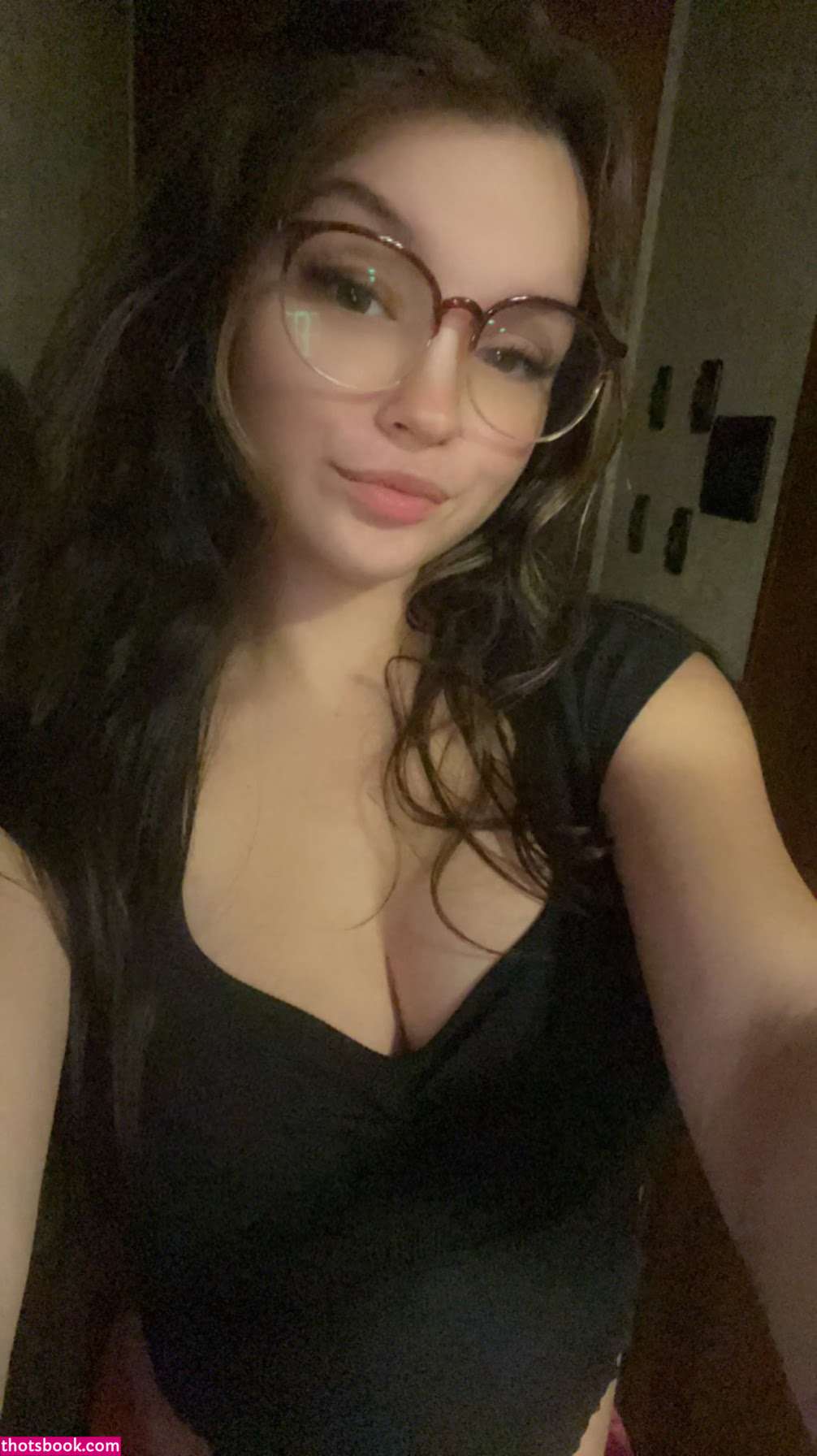 Llexistonee Photo #22