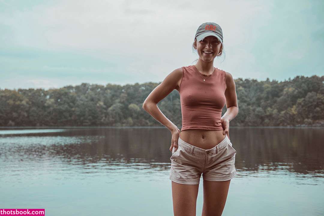 Stella Light Photo #7