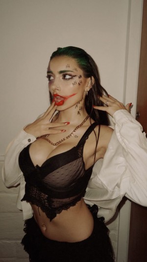 hanniimohamedd Photo #18