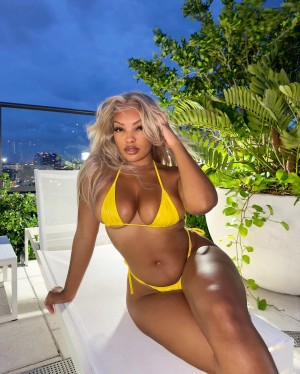 jazwiththevibes Photo #22