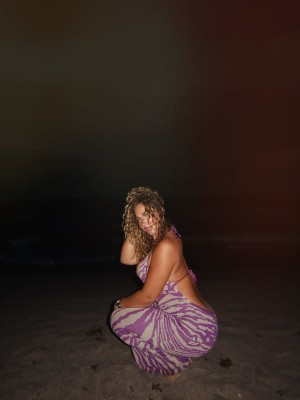 Gina Adams Photo #16